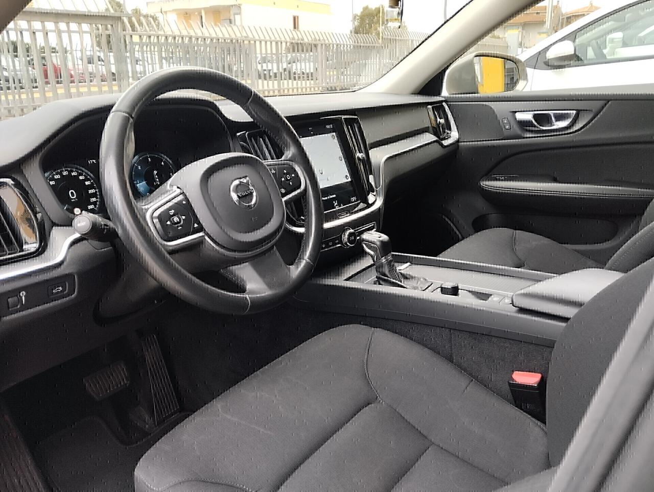 VOLVO V60 S.W. D3 Geartronic Business Plus