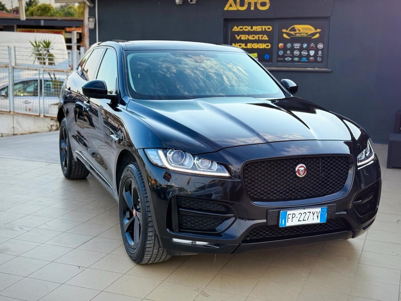 Jaguar F-Pace 2.0 D 180 CV AWD aut. Portfolio 12 mesi di garanzia