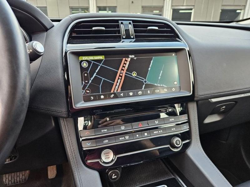 Jaguar F-Pace 2.0D 180cv CHEQUERD FLAG AWD AUTO