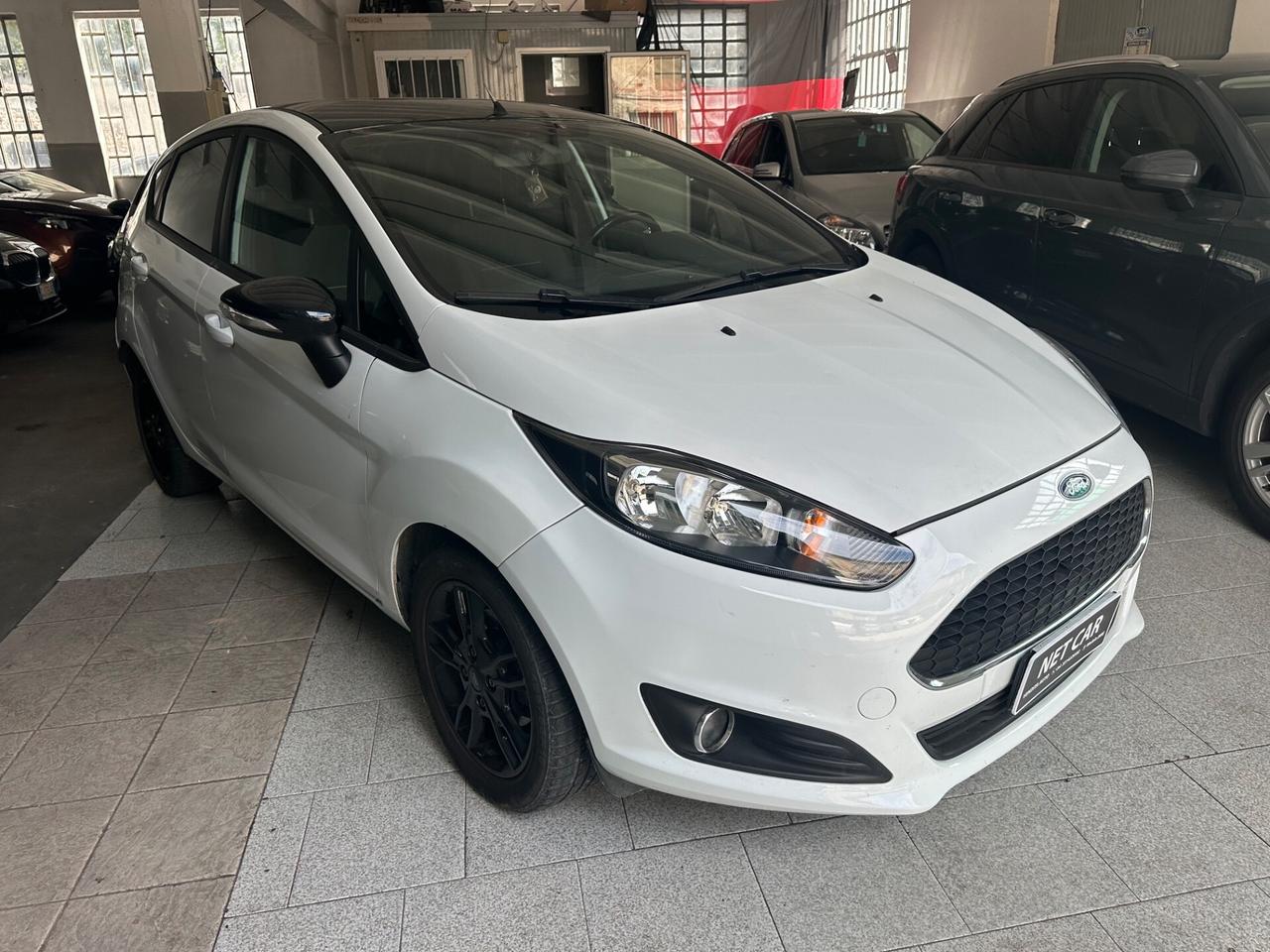 Ford Fiesta 1.4 5 porte Bz.- GPL Black & White Edition