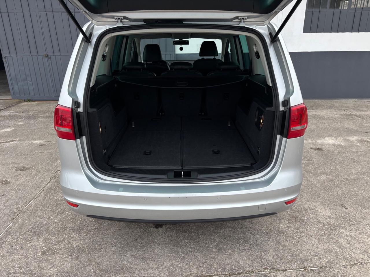 Volkswagen Sharan 2.0 TDI DSG Highline 7 posti