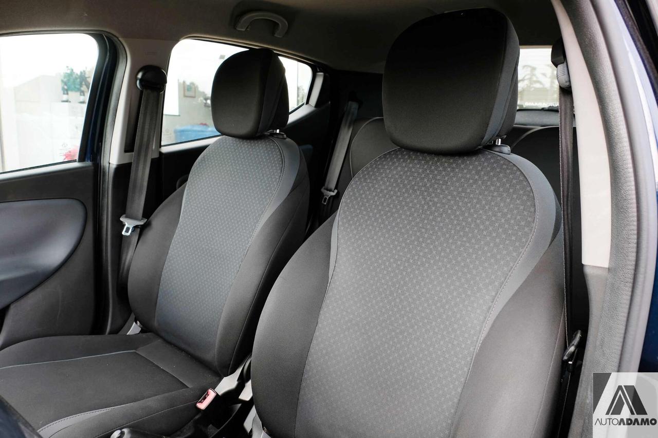 Lancia Ypsilon 1.2 69 CV 5 porte Silver