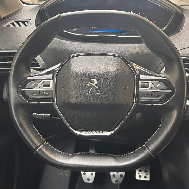 PEUGEOT 3008 BlueHDi 120 CV