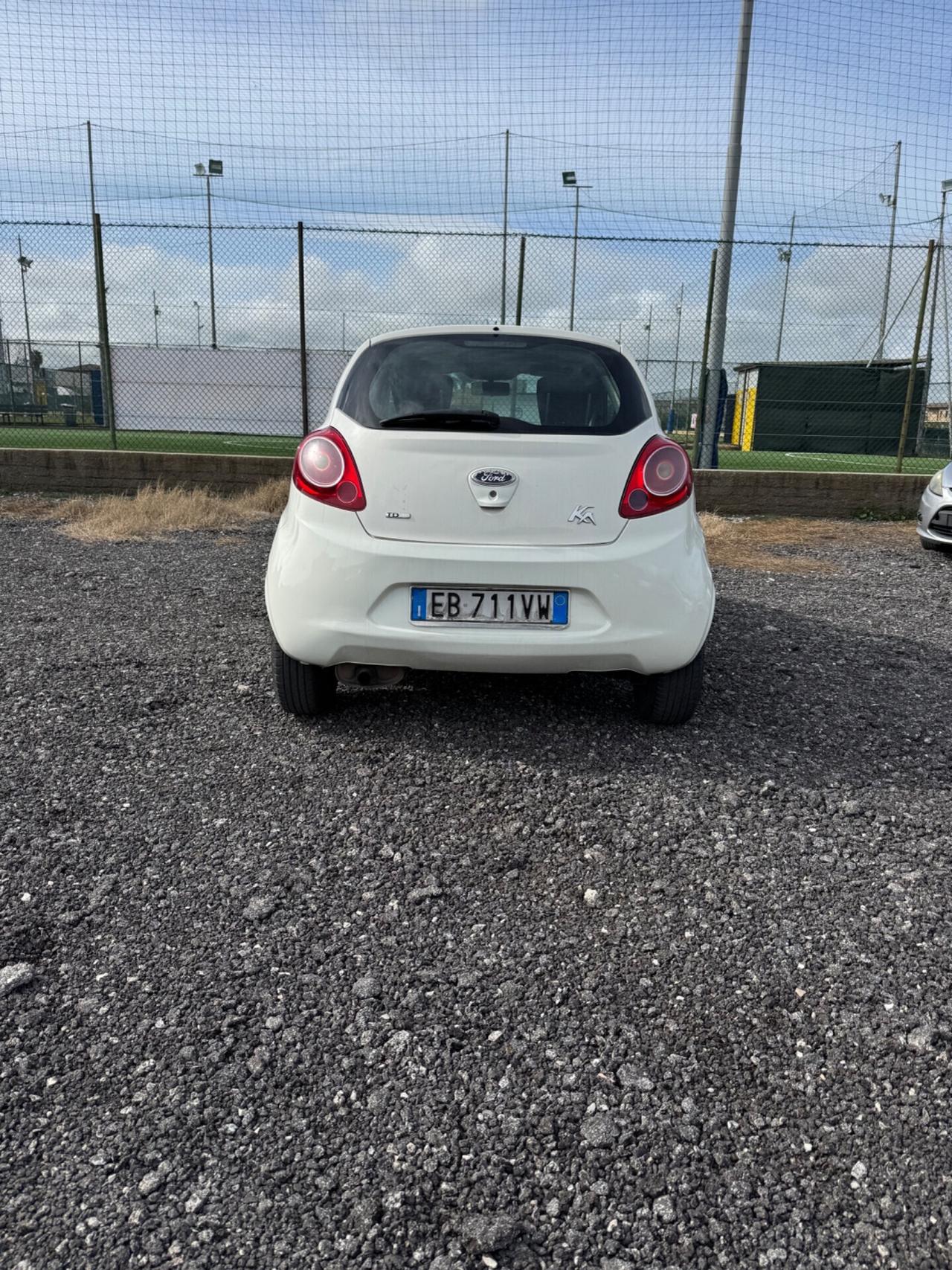 Ford Ka 1.3 TDCi 75CV Titanium