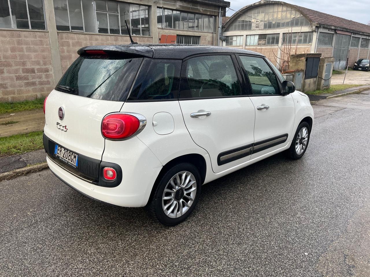 Fiat 500L 1.4 95 CV Lounge 2013 SOLI 82.000 KM