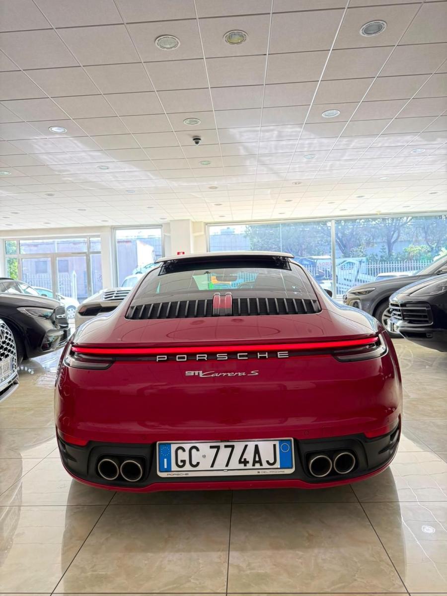 PORSCHE - 992 - 911 Carrera S