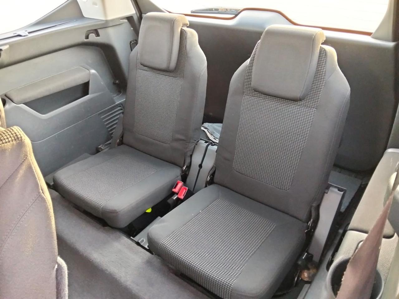 Peugeot 5008 1.6 HDi 112CV 7Posti*Aux*Camera