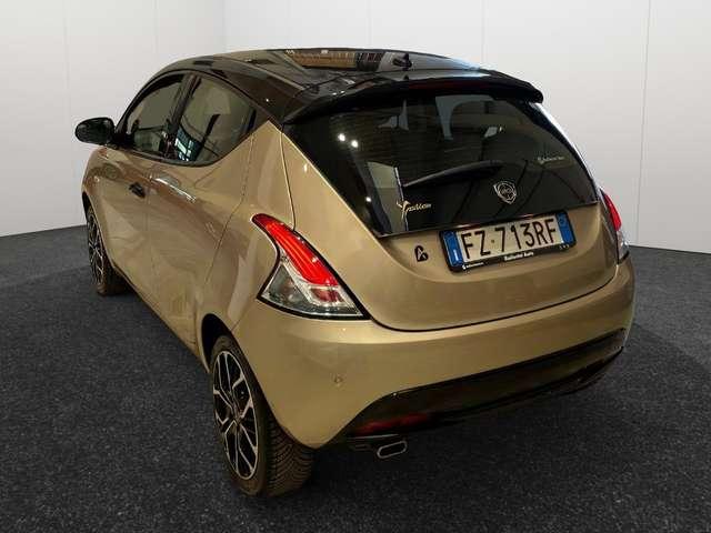 Lancia Ypsilon 1.2 Gold 69cv *NEOPATENTATI*