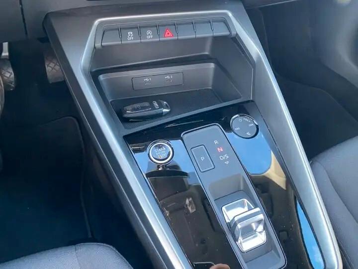 Audi A3 SPB 30 g-tron S tronic Business