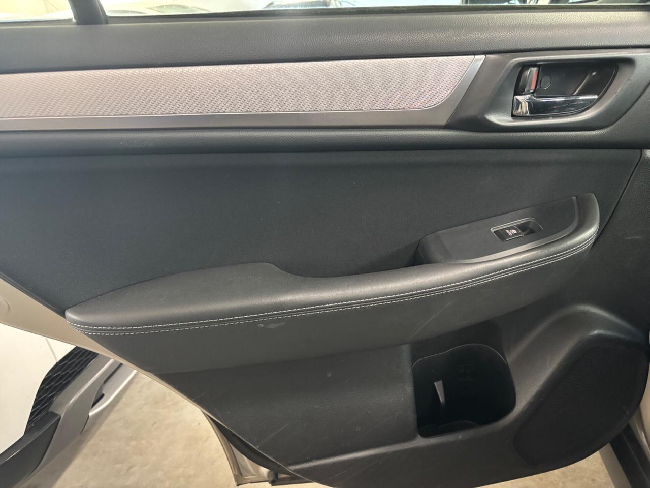 Subaru OUTBACK 2.0d-S Lineartronic Unlimited