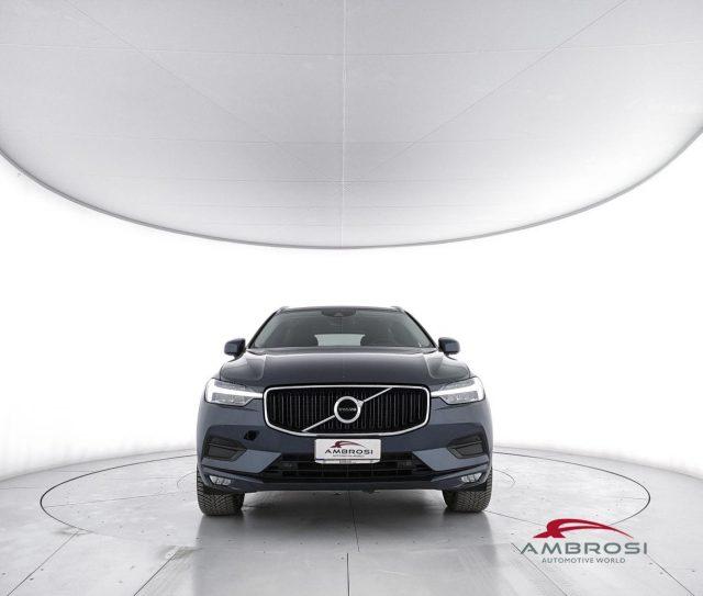 VOLVO XC60 B4 (d) AWD Geartronic Momentum Pro - AUTOCARRO N1