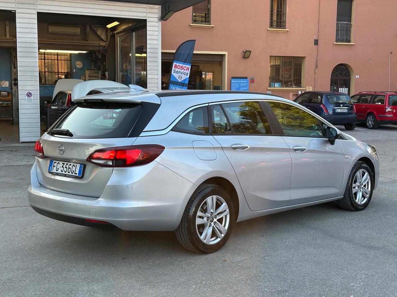 Opel Astra 1.6 CDTi 136CV Start&Stop 5 porte Innovation