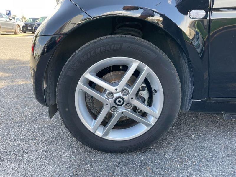 smart fortwo EQ PURE 4,6KW