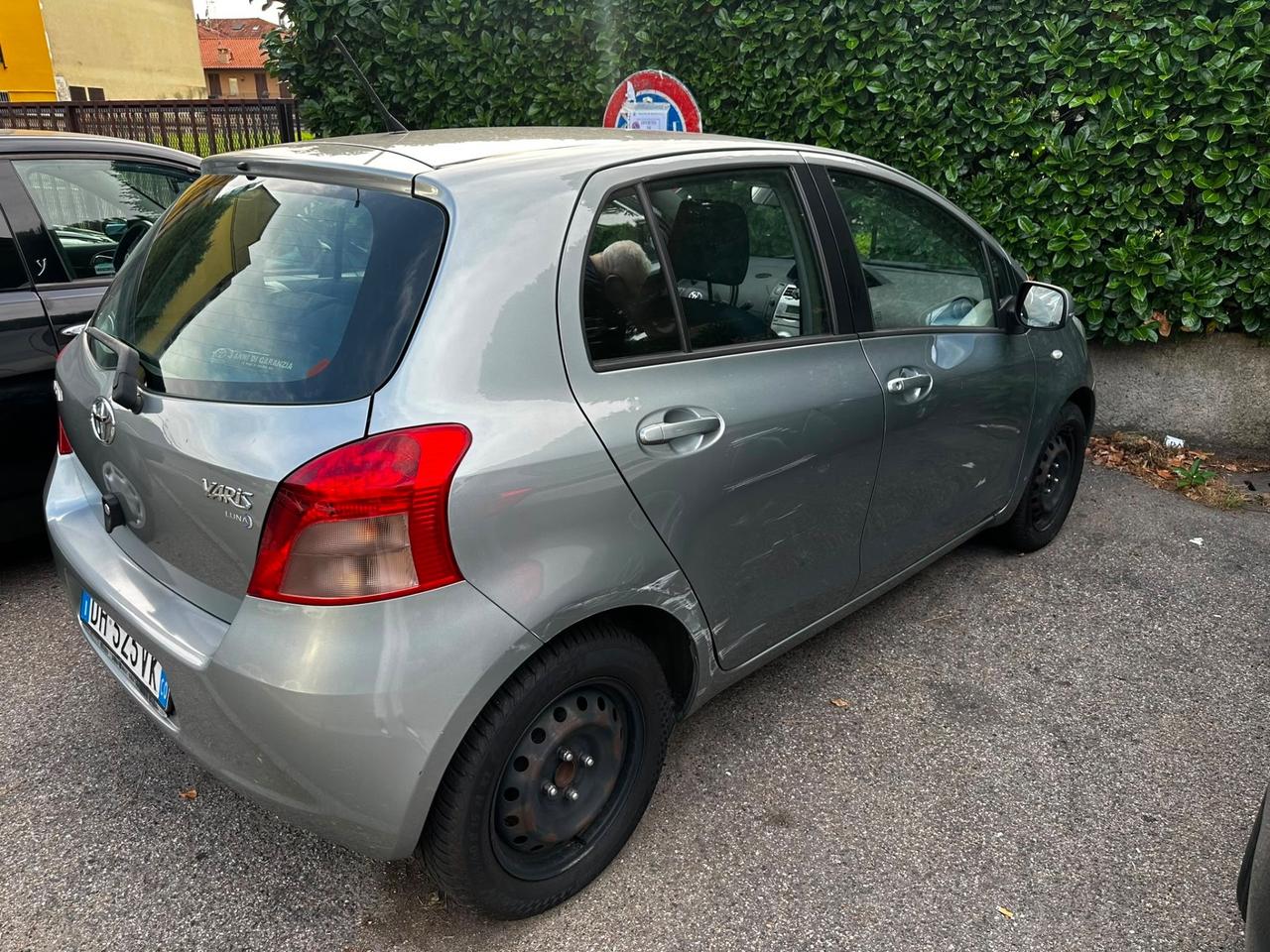 Toyota Yaris 1.0 69cv neo patentati