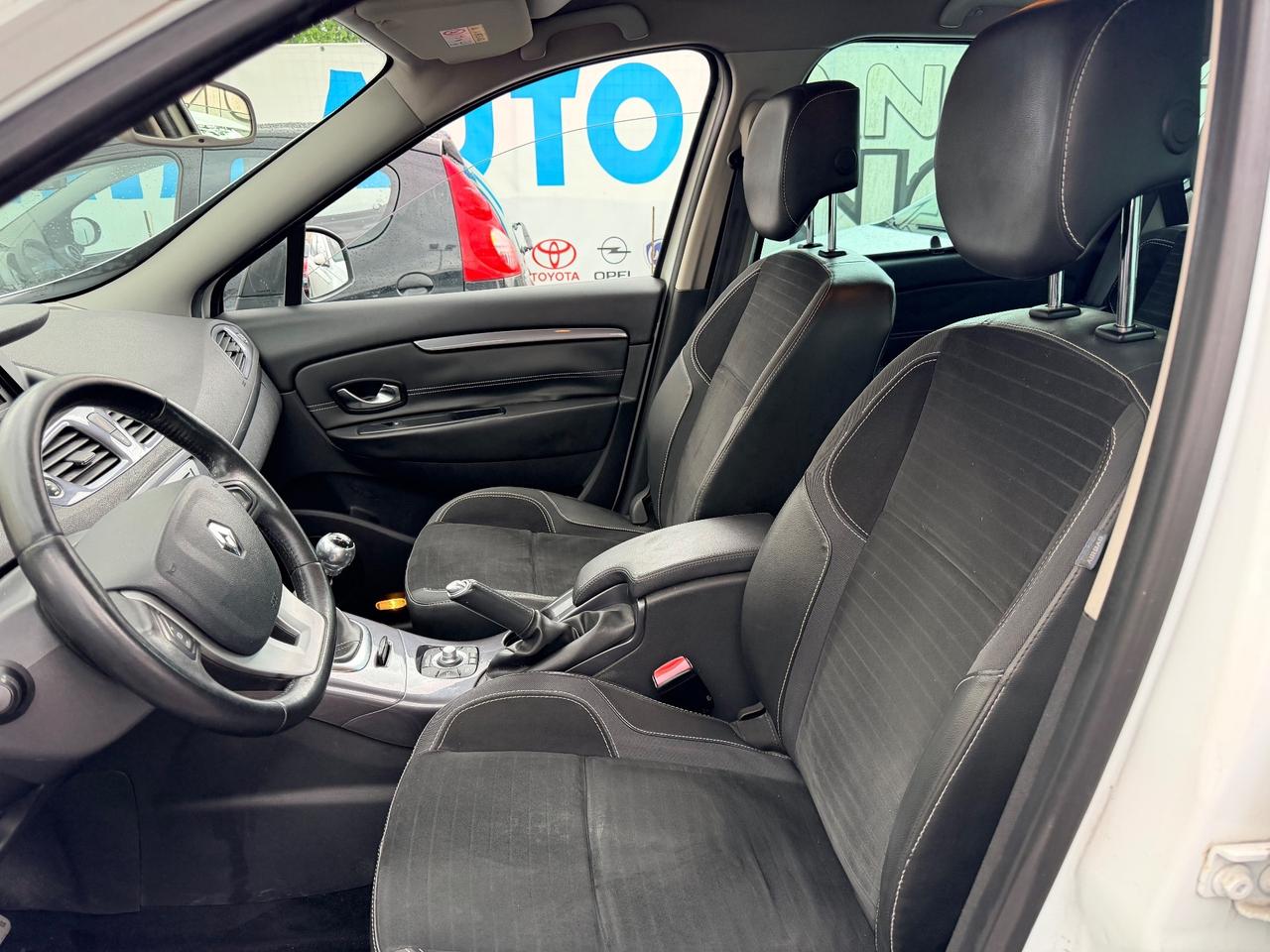 Renault Scénic XMod Cross 1.5 dCi FULL