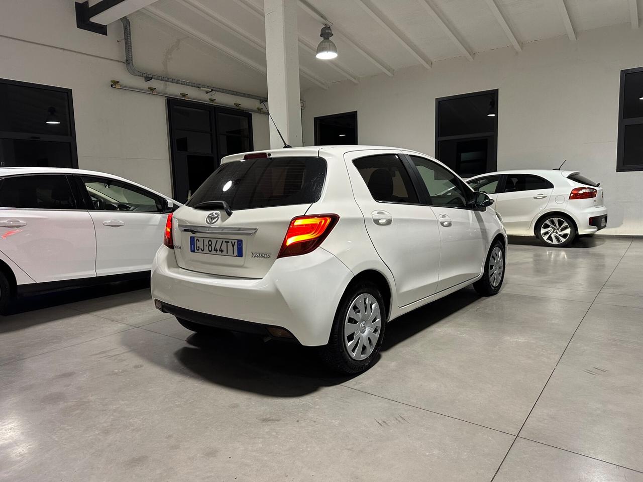 Toyota Yaris 1.0 5 porte Lounge