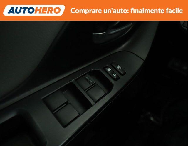 TOYOTA Yaris 1.5 5 porte Active