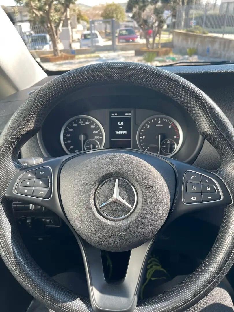 Mercedes Benz Vito Kasten 114 CDI _ Extralang