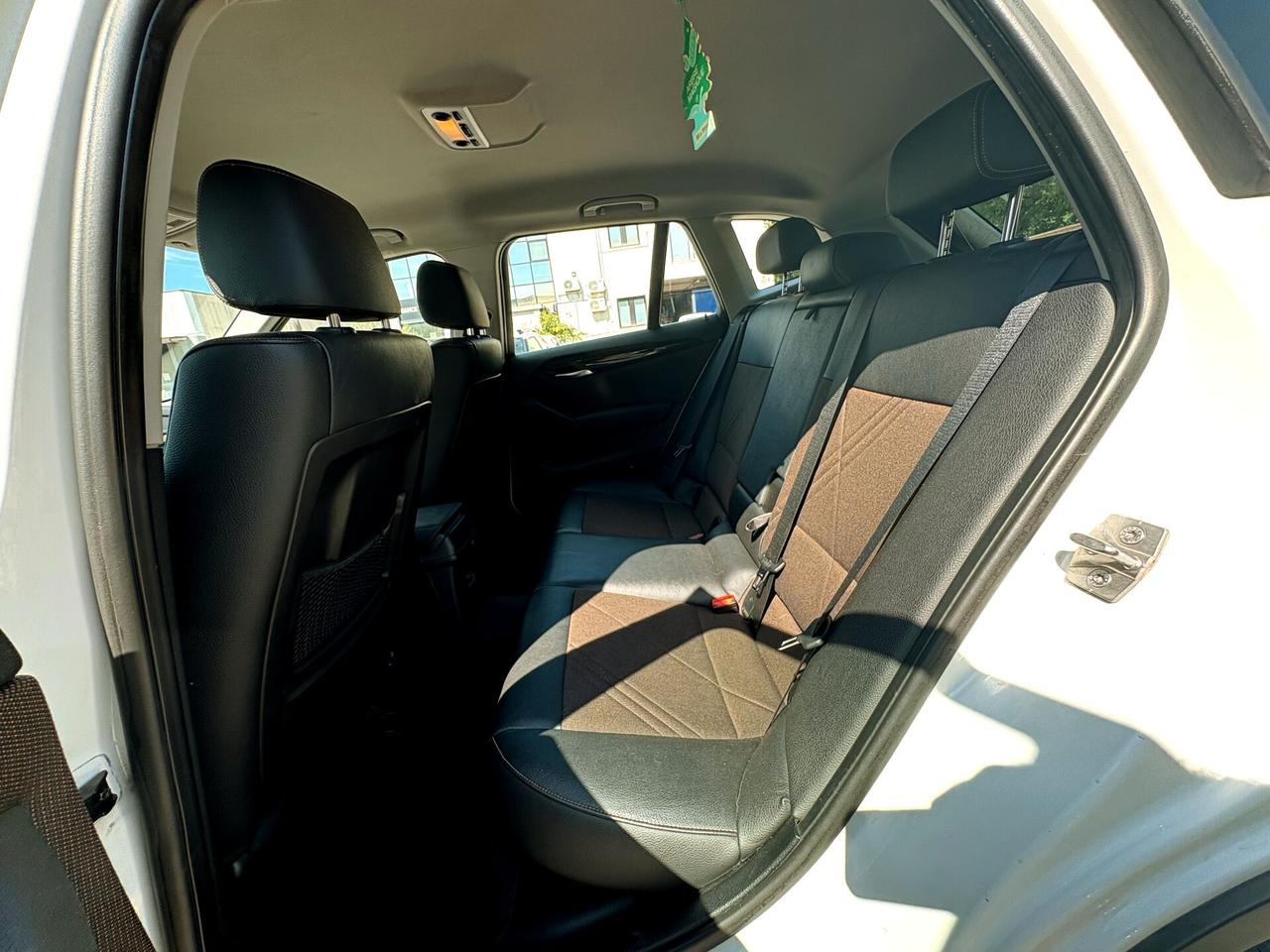 BMW X1 18D aut-4X4-Pelle,Navi,Led-Garanzia-2013