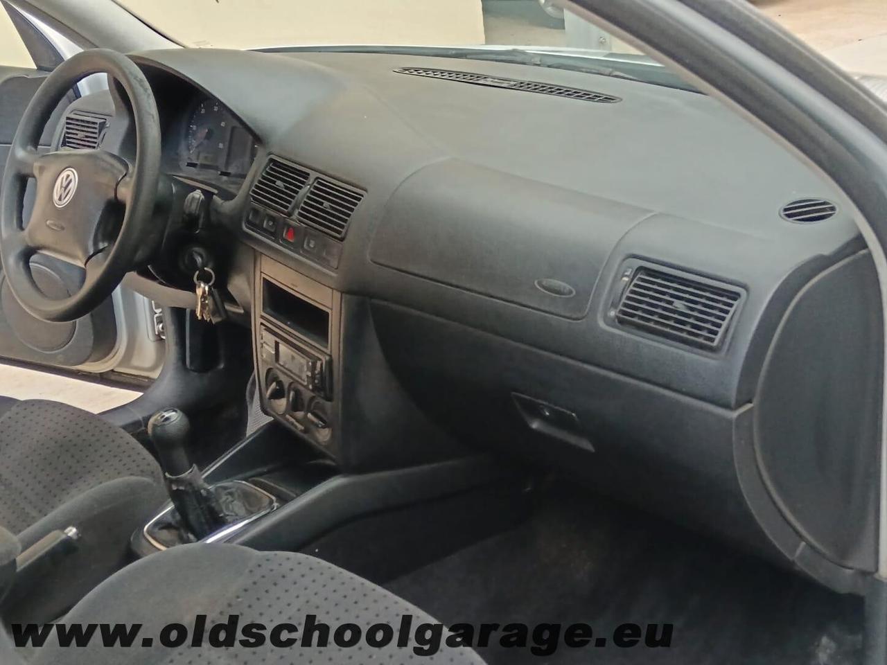 Volkswagen Golf 1.9 TDI/110 CV cat 5p. Comfortline