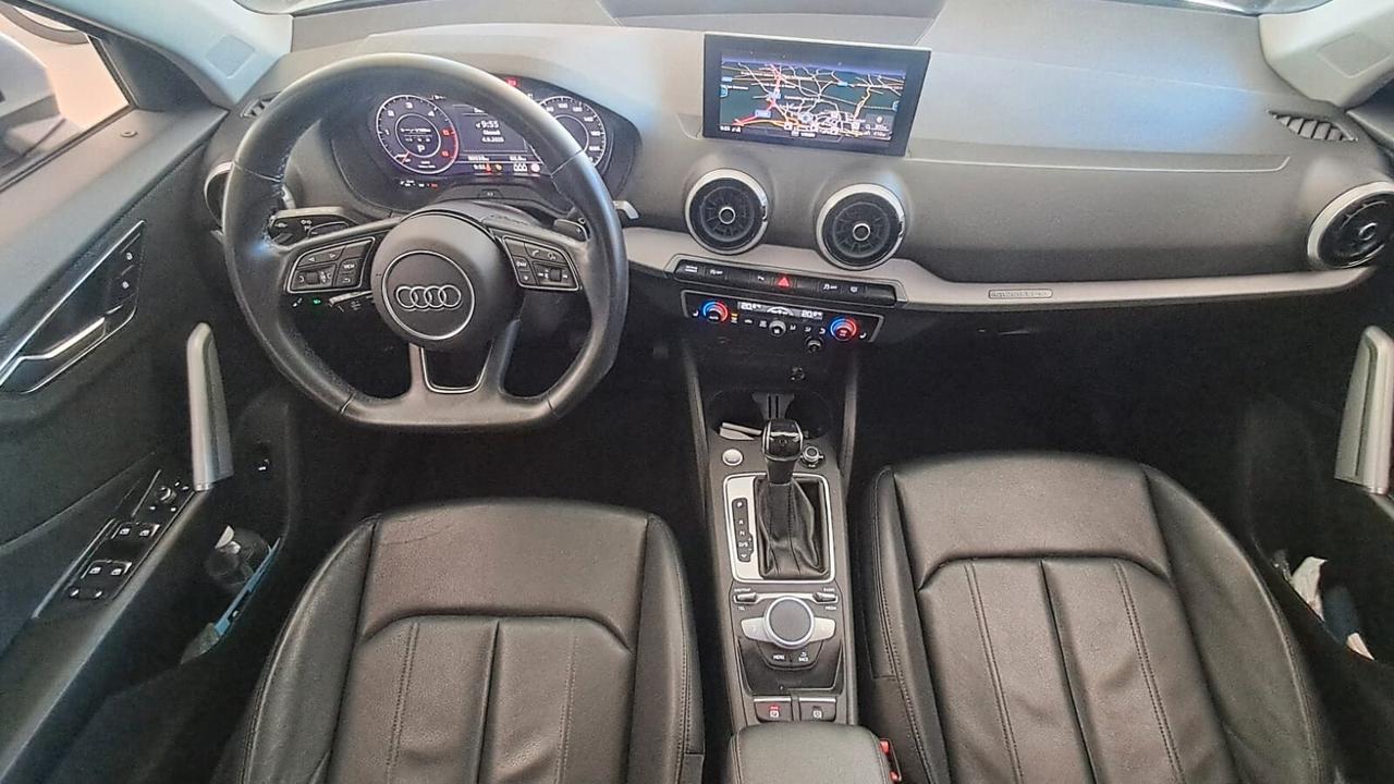Audi Q2 35 TDI quattro S tronic Business