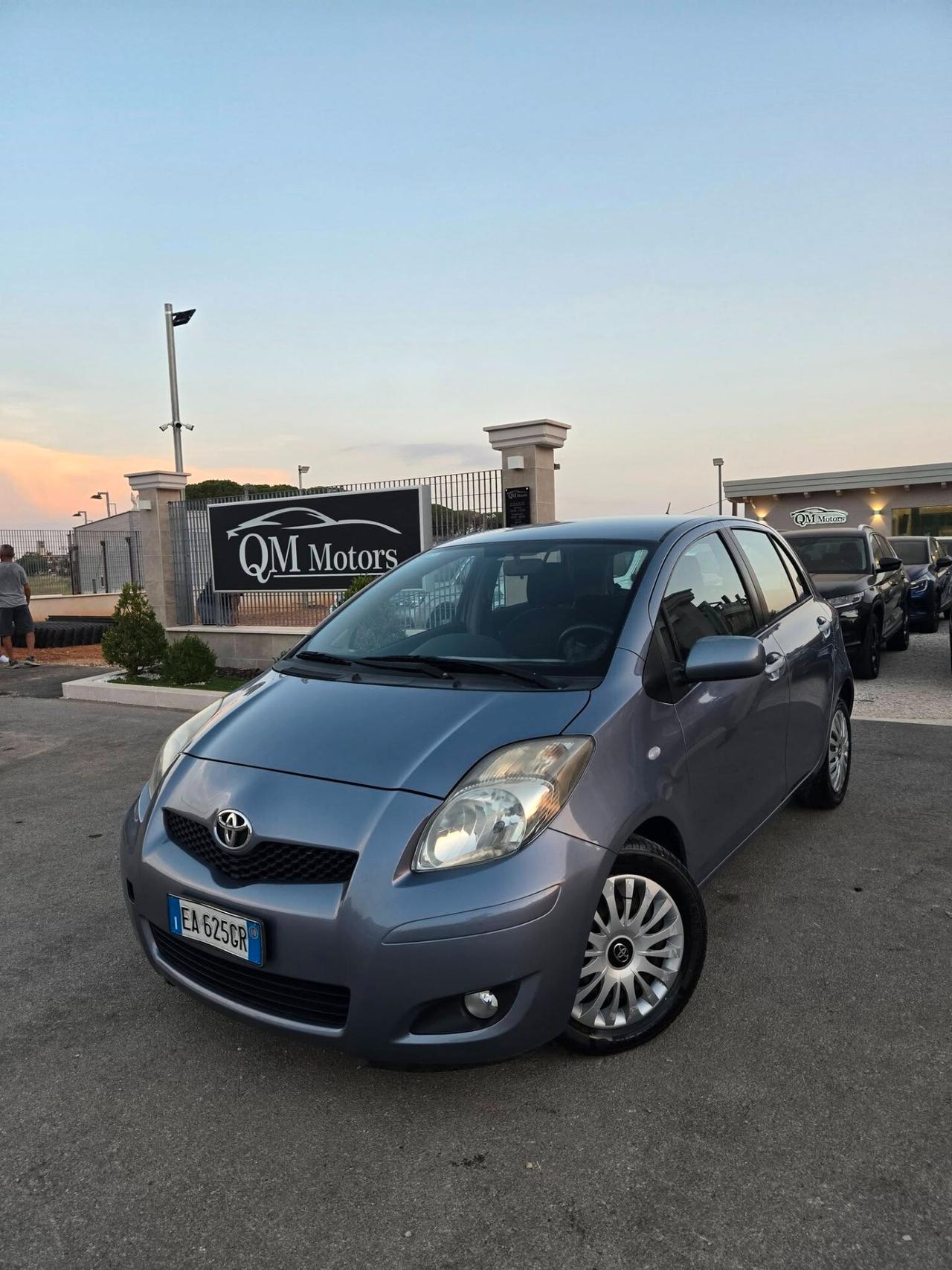 Toyota Yaris 1.3 5 porte Sol