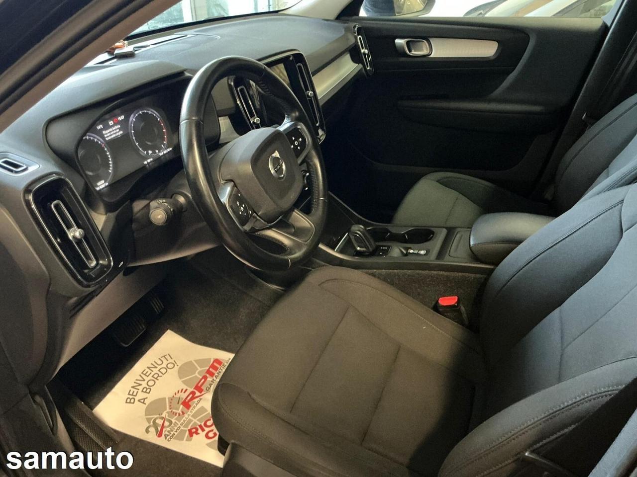 Volvo XC40 1.5 Benzina T2 Momentum auto N1 2021