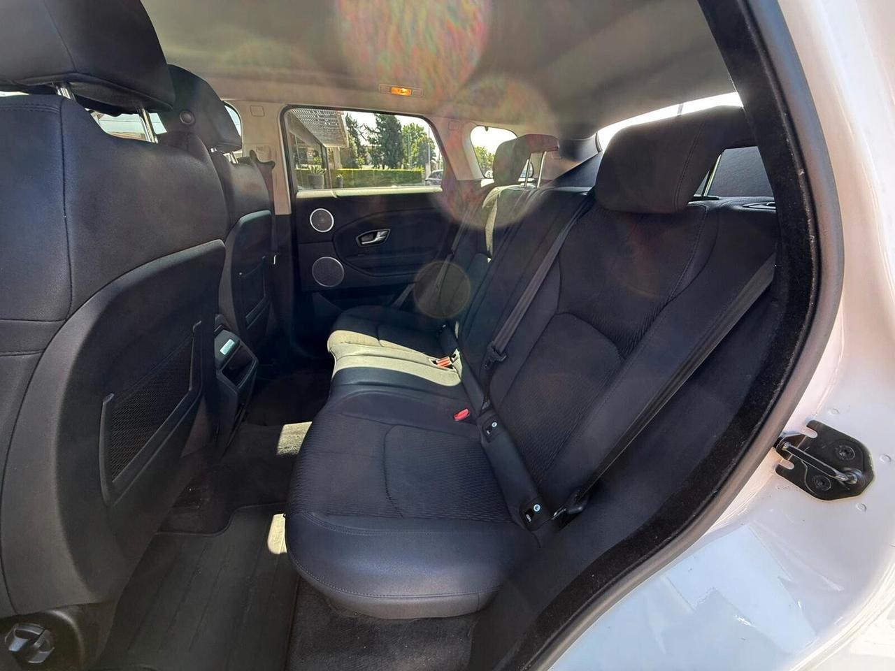 Land Rover Range Evoque 2.0 TD4 150 CV 5p. Pure