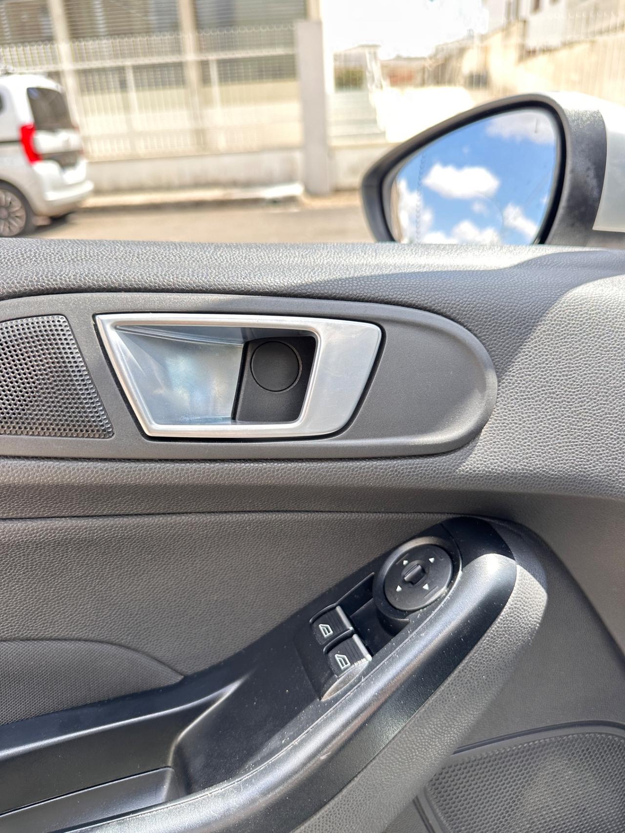 Ford Fiesta 1.5 TDCi 75CV 5 porte Business-2015
