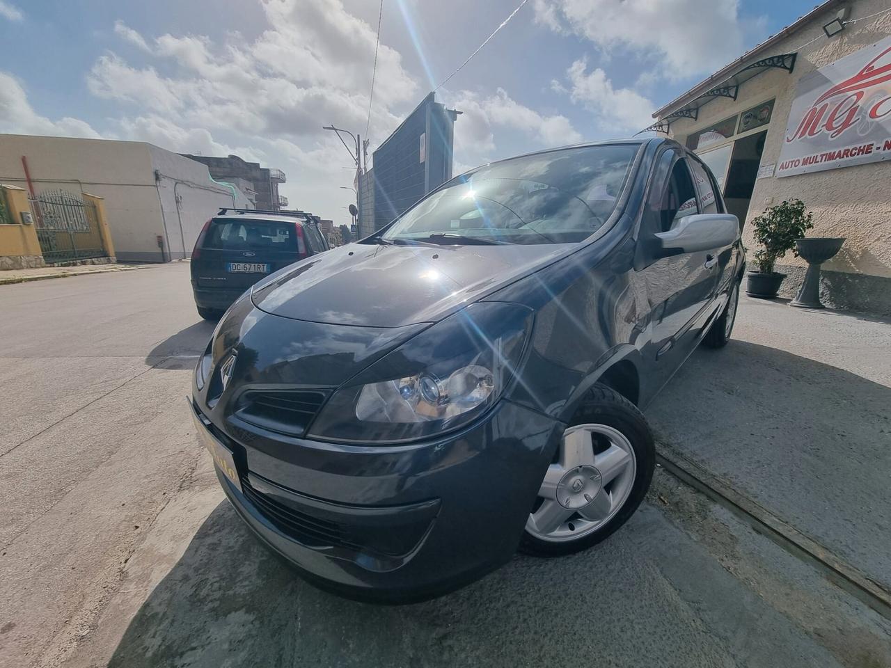 Renault Clio 1.5 dCi 85CV 5 porte Dynamique