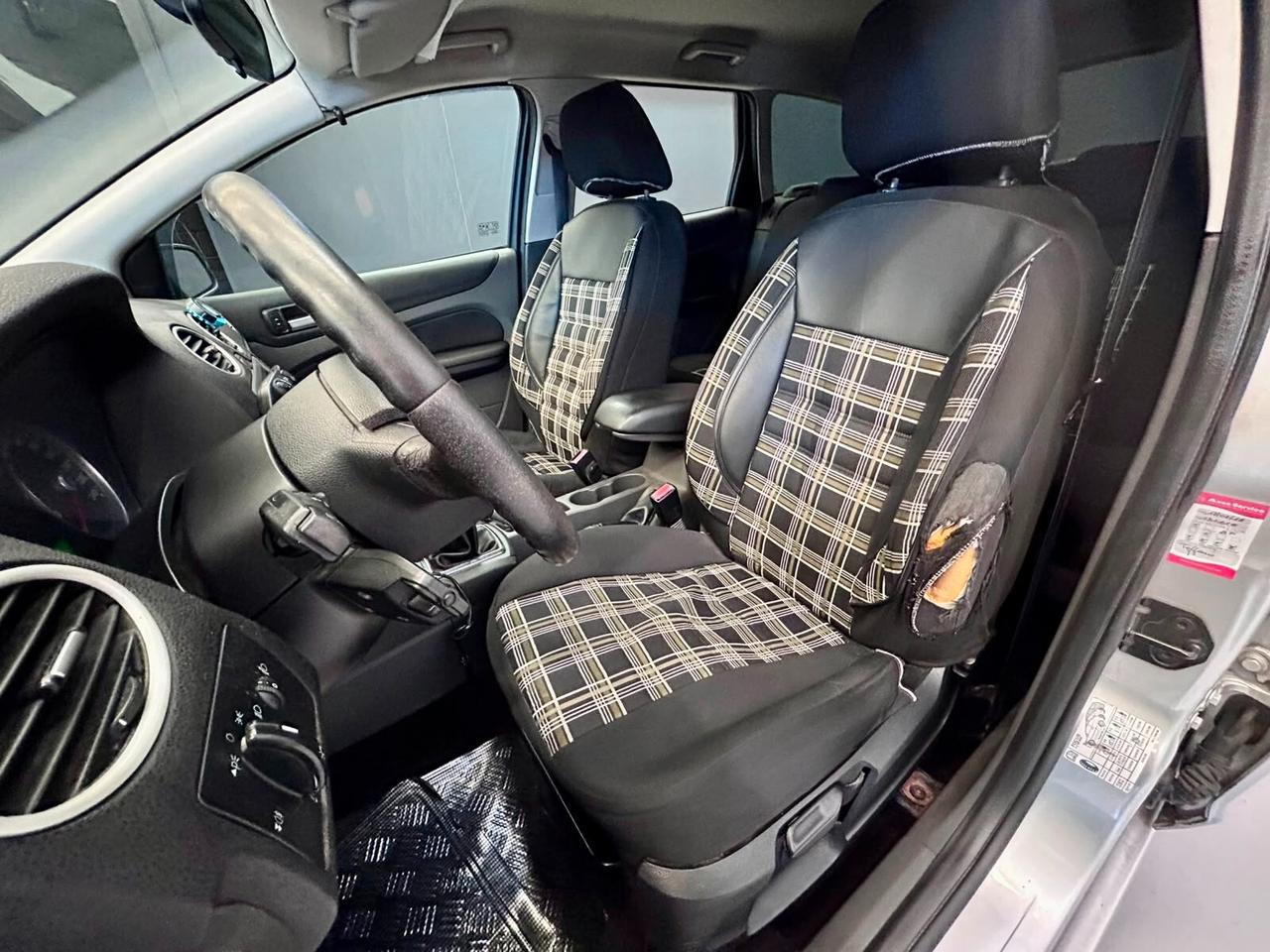 Ford Focus 1.6 TDCi (90CV) Titanium