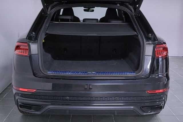 Audi Q8 50 TDI 286 CV quattro tiptronic Sport