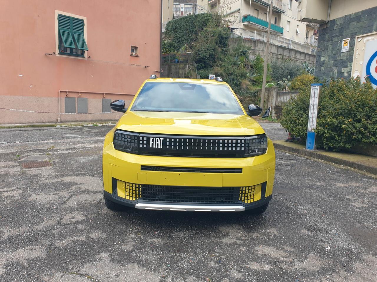 Fiat Grande Panda 1.2 Hybrid 110 CV S&S La Prima