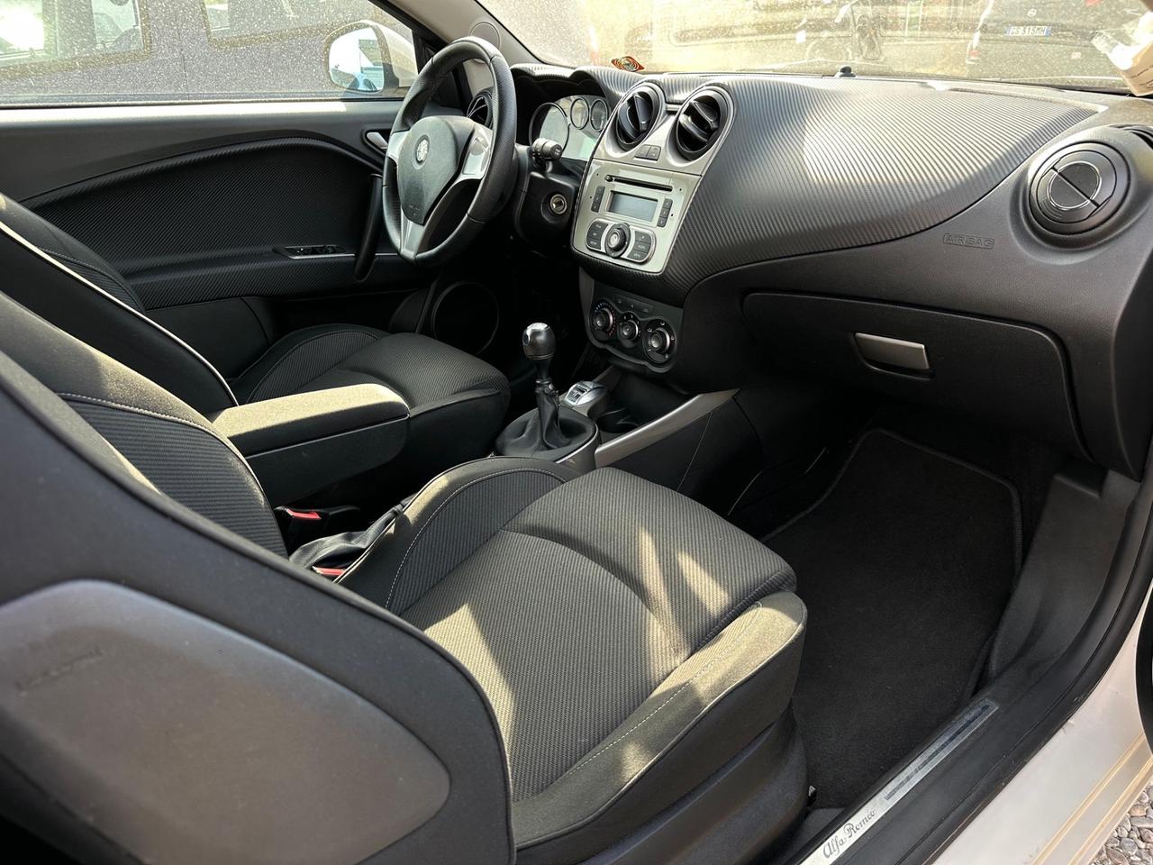 Alfa Romeo MiTo 1.4 105 CV M.air S&S Distinctive Sport Pack