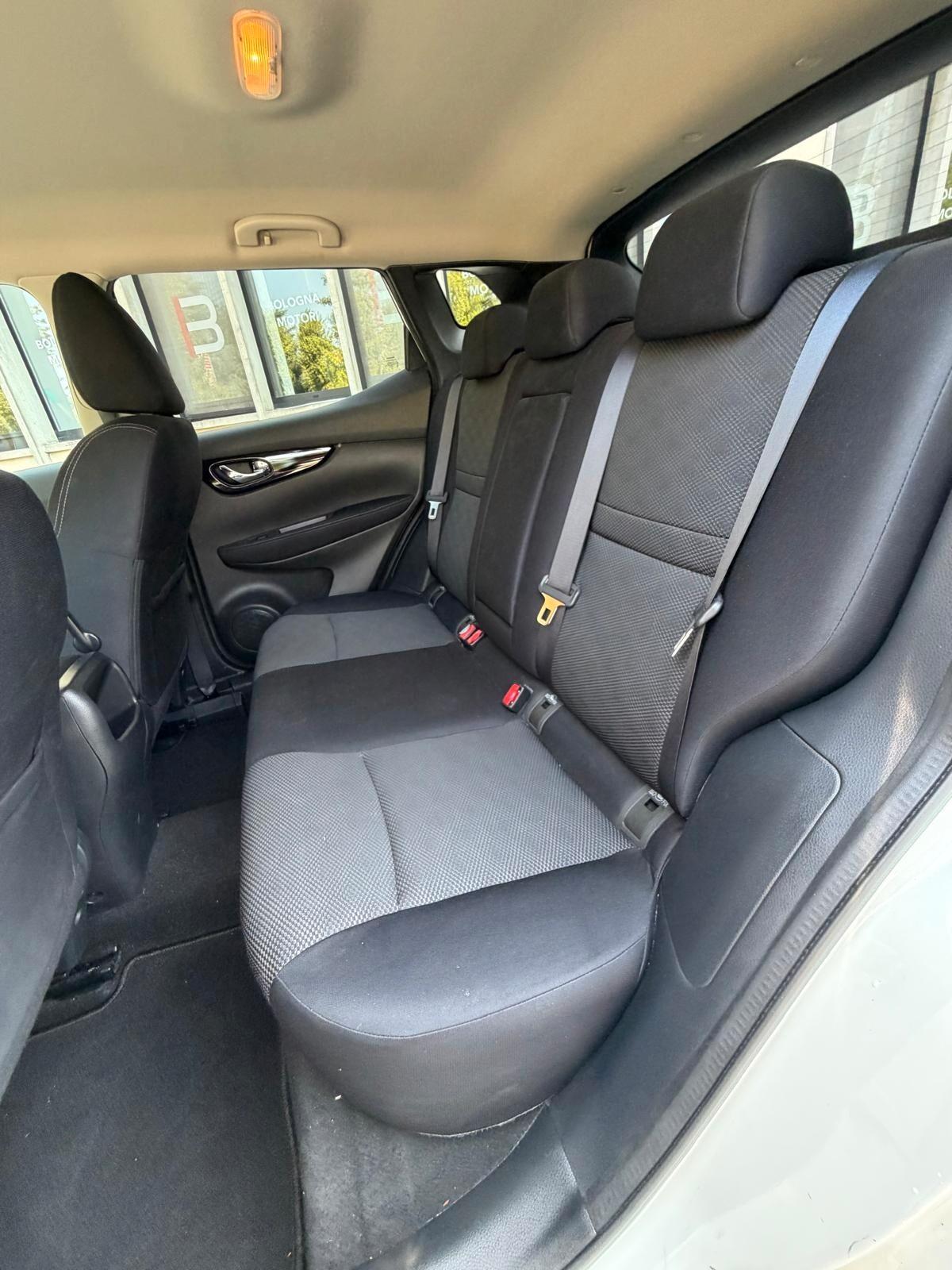 Nissan Qashqai 1.6 dCi 2WD Visia