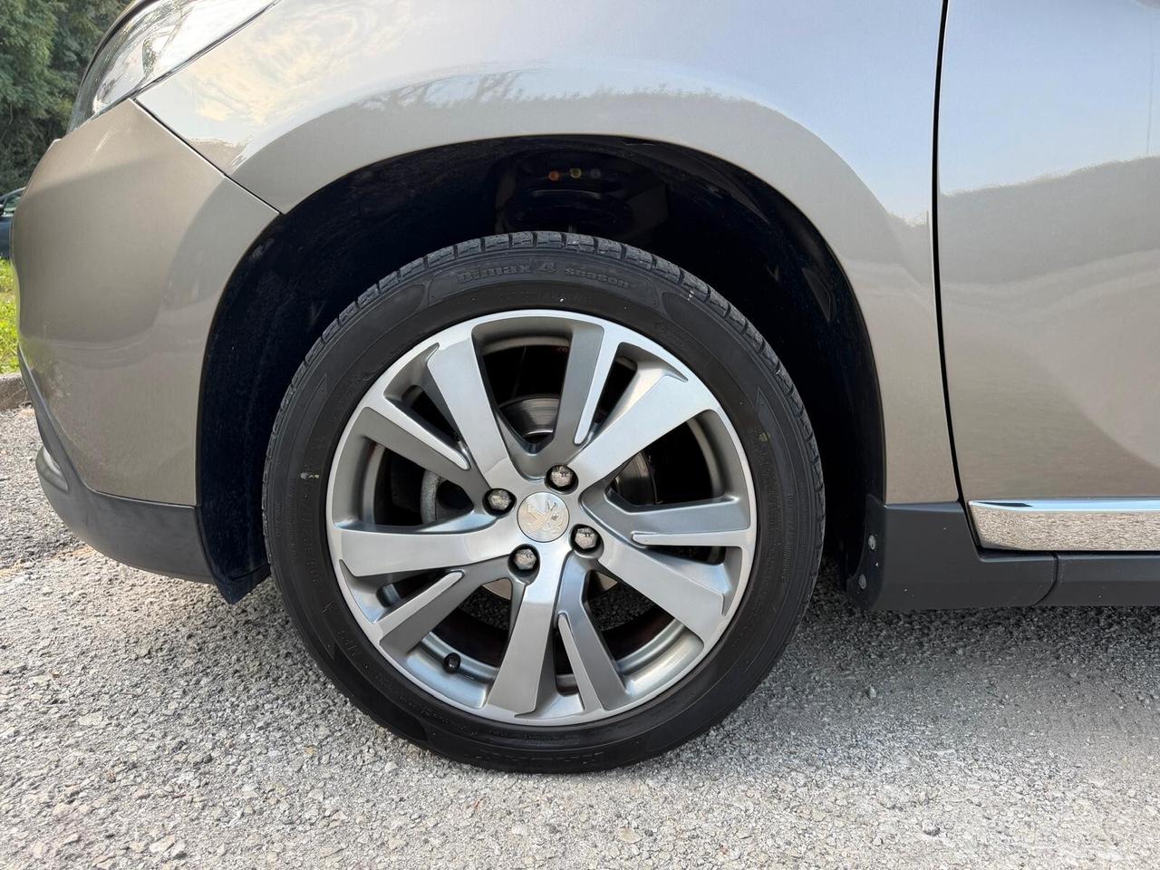 Peugeot 2008 1.6 e-HDi 92 CV Stop&Start Allure