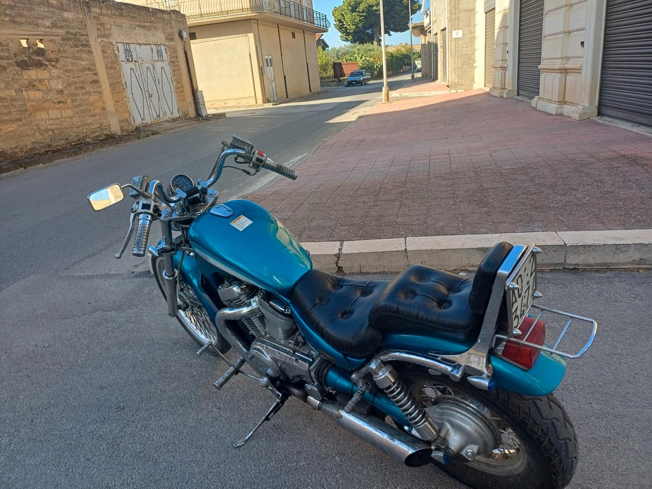 Suzuki Intruder 800