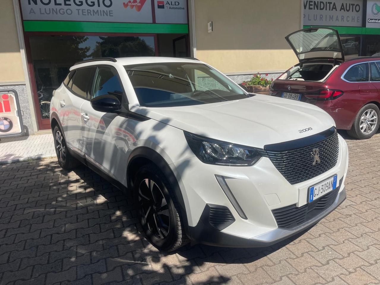 Peugeot 2008 BlueHDi 110 S&S Allure Pack