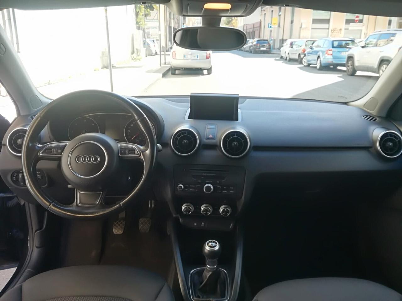 Audi A1 1.6 TDI 105 CV Attraction