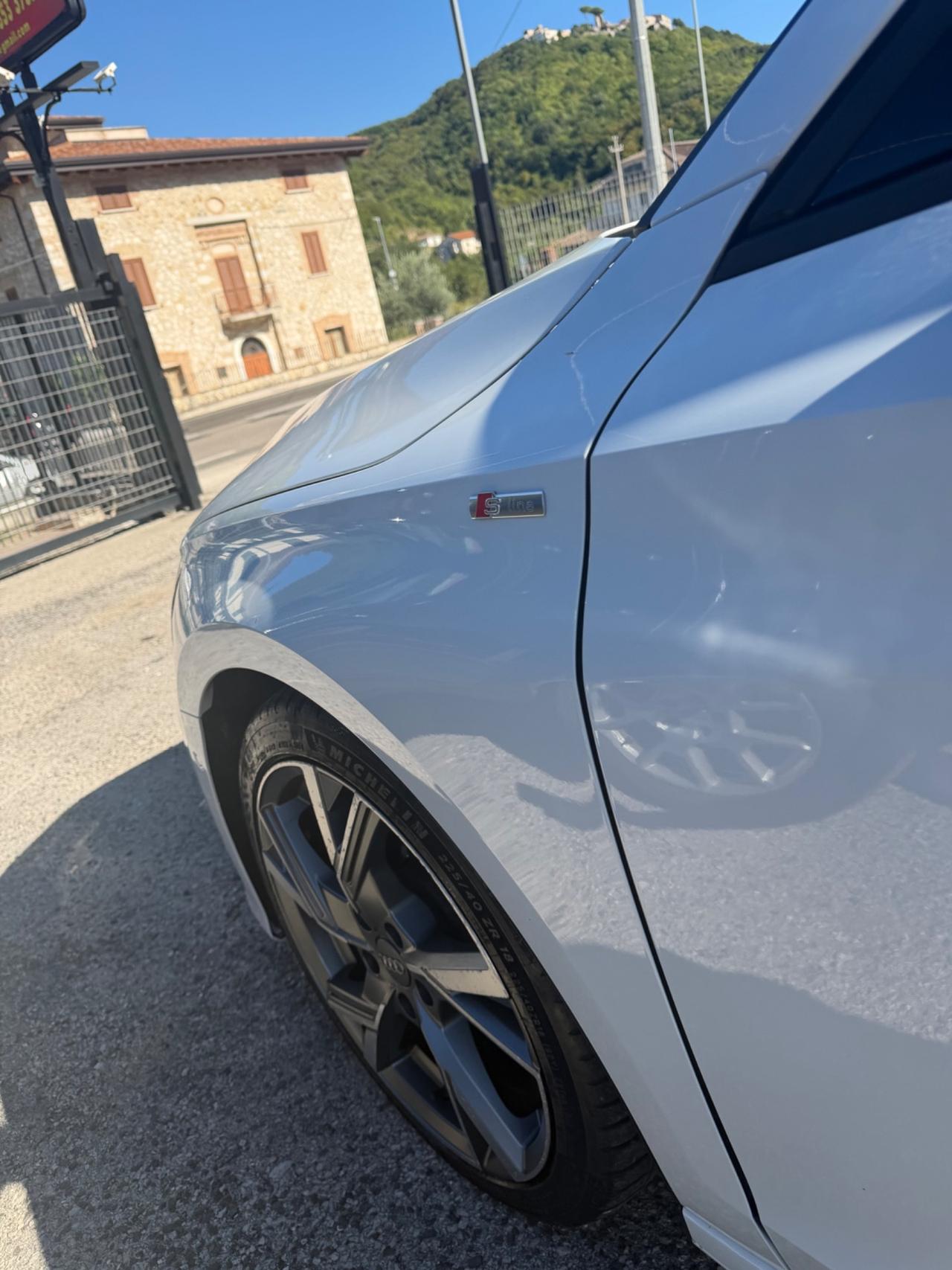 Audi A3 SPB 35 TDI S line edition