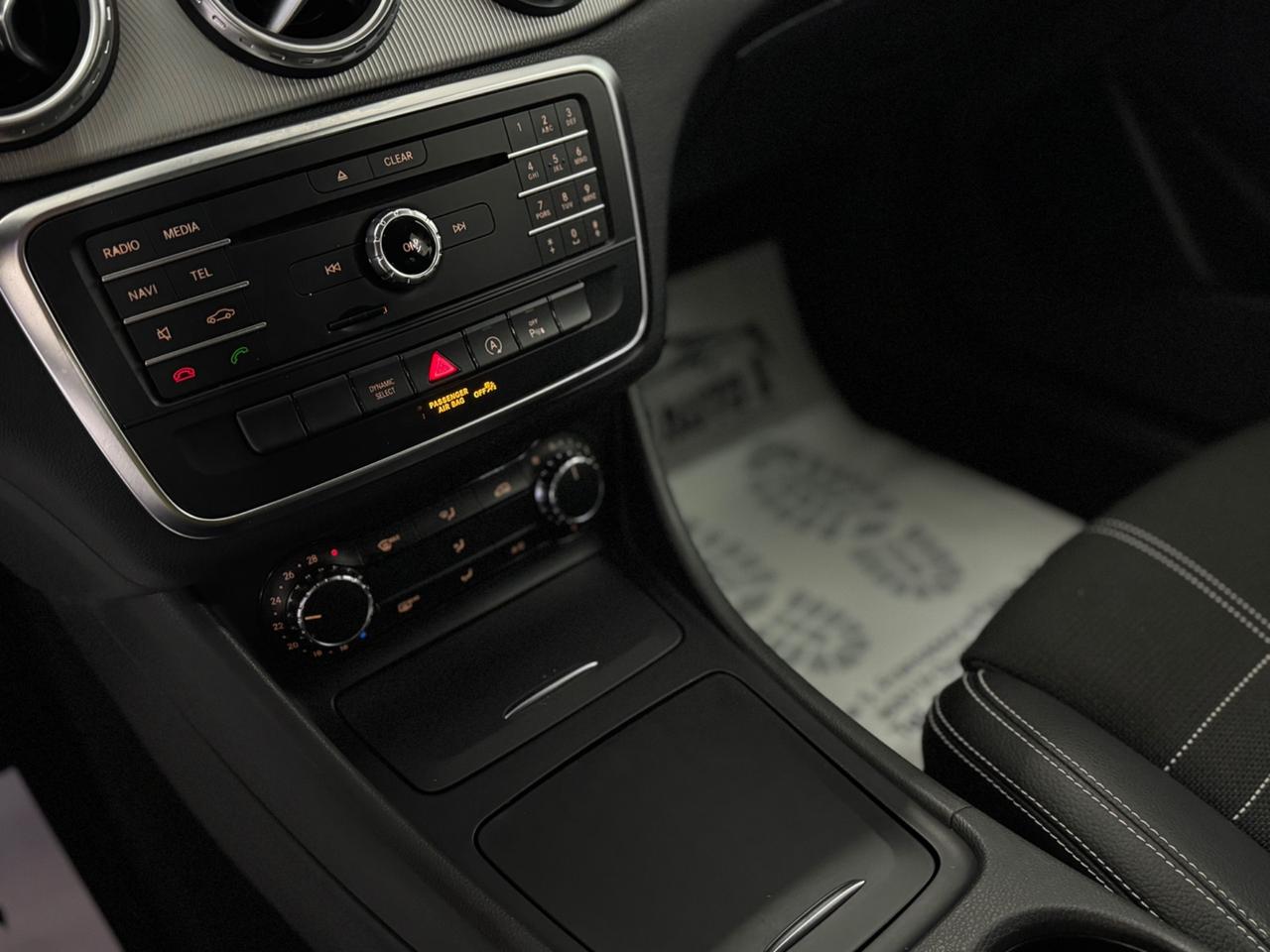 Mercedes-benz GLA 180d Automatic Premium