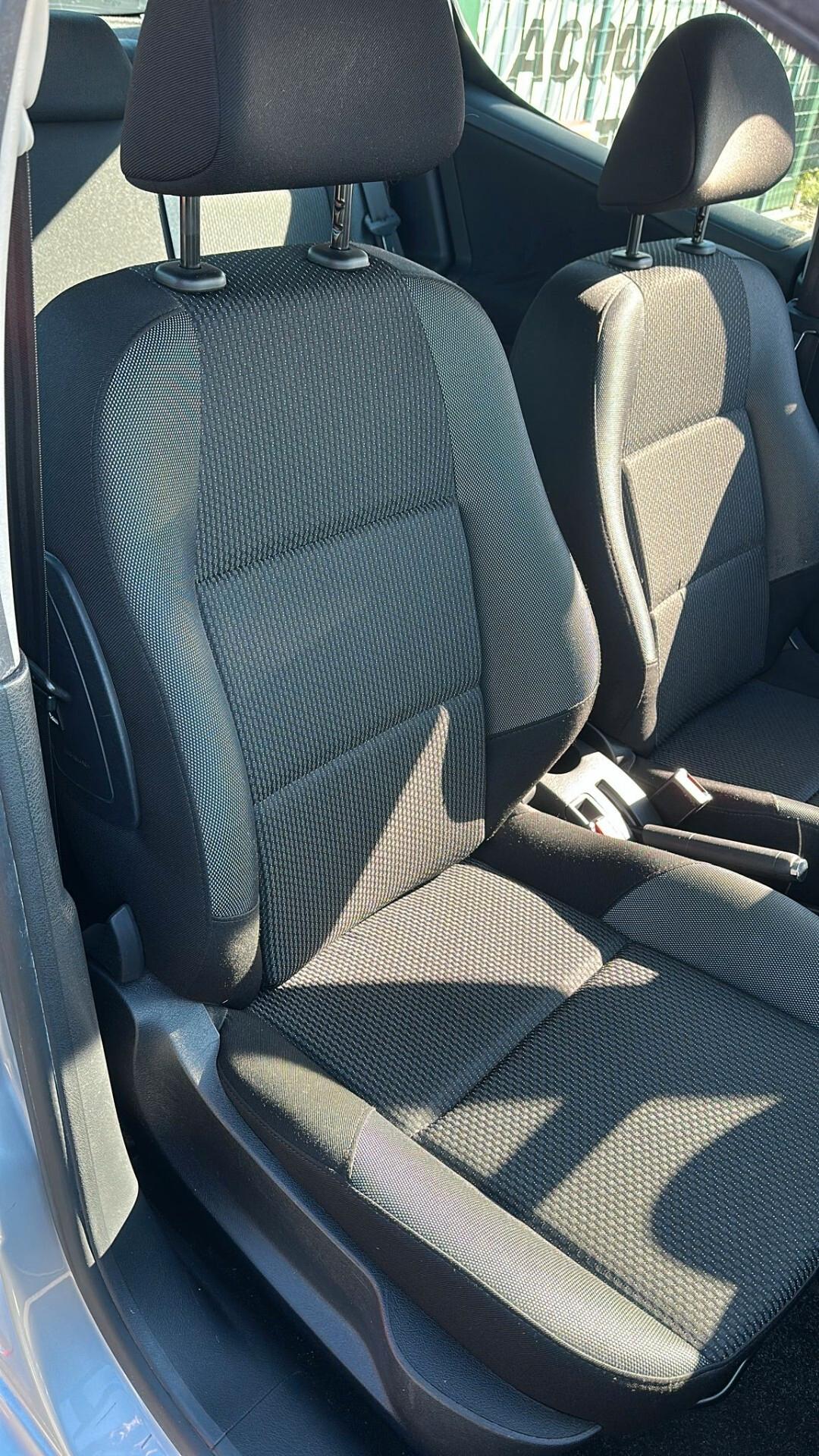 Peugeot 207 Plus 1.4 HDi 70CV 5 porte