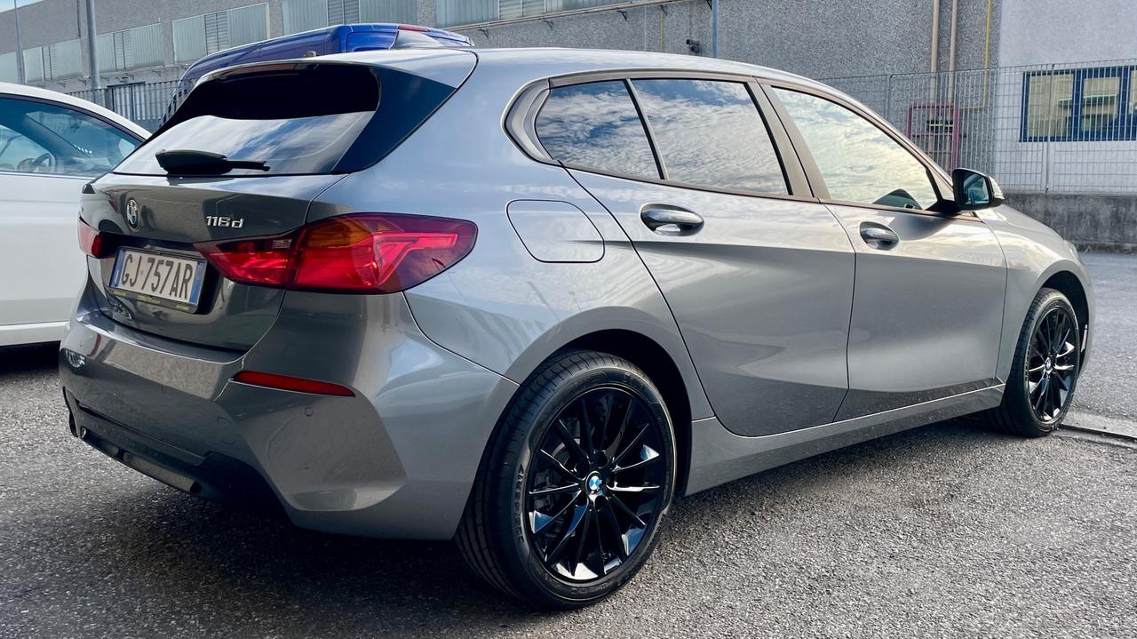 BMW 116D 1.5 ADVANTAGE 116CV - CRUISE CONTROL, CAR PLAY, NEOPATENTATI