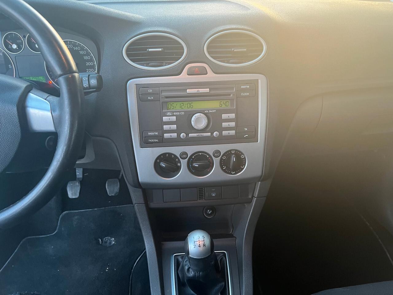 Ford Focus CC Focus (115CV) Titanium