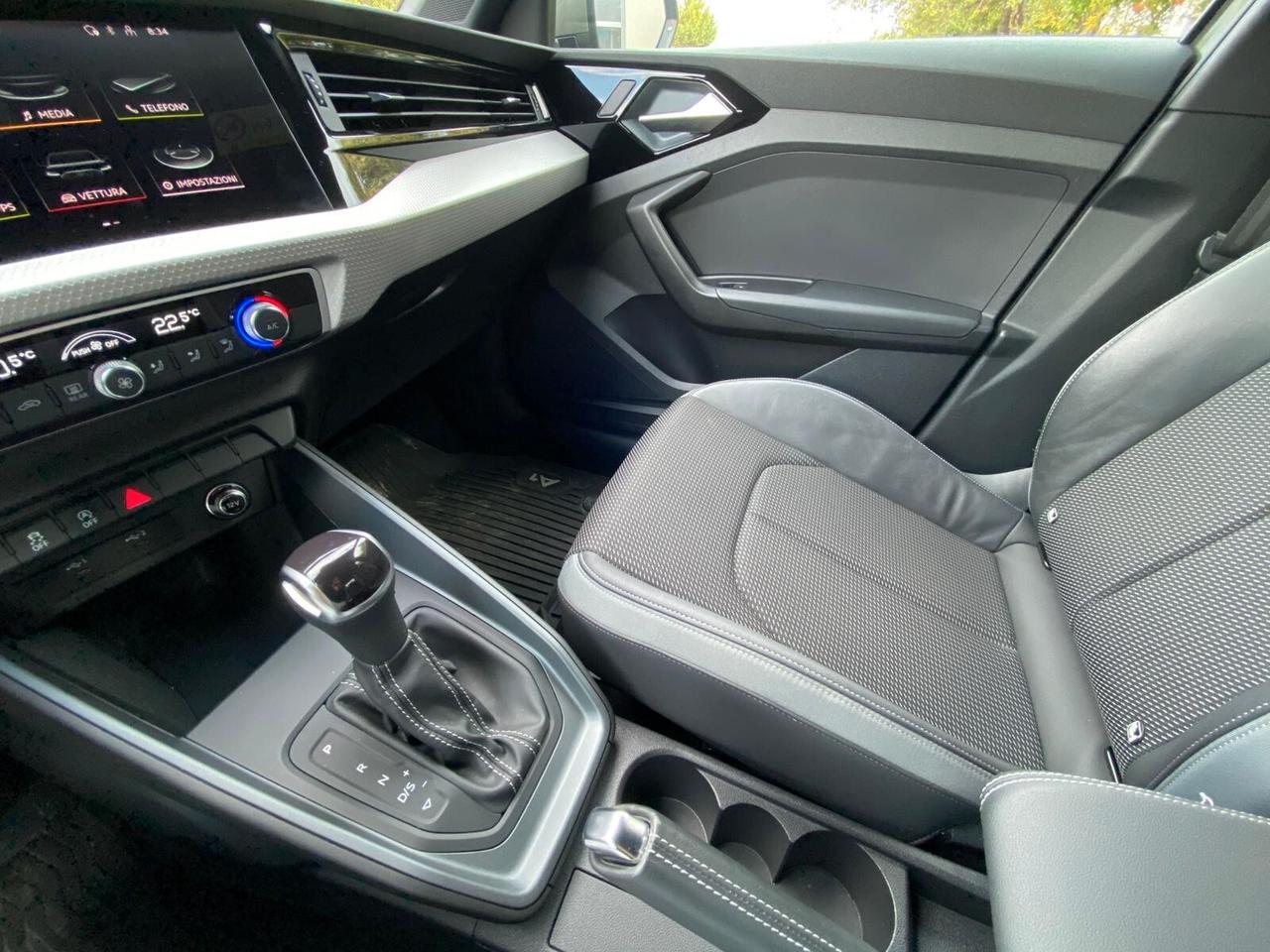 Audi A1 SPB 30 TFSI S Line Stronic Identity Black