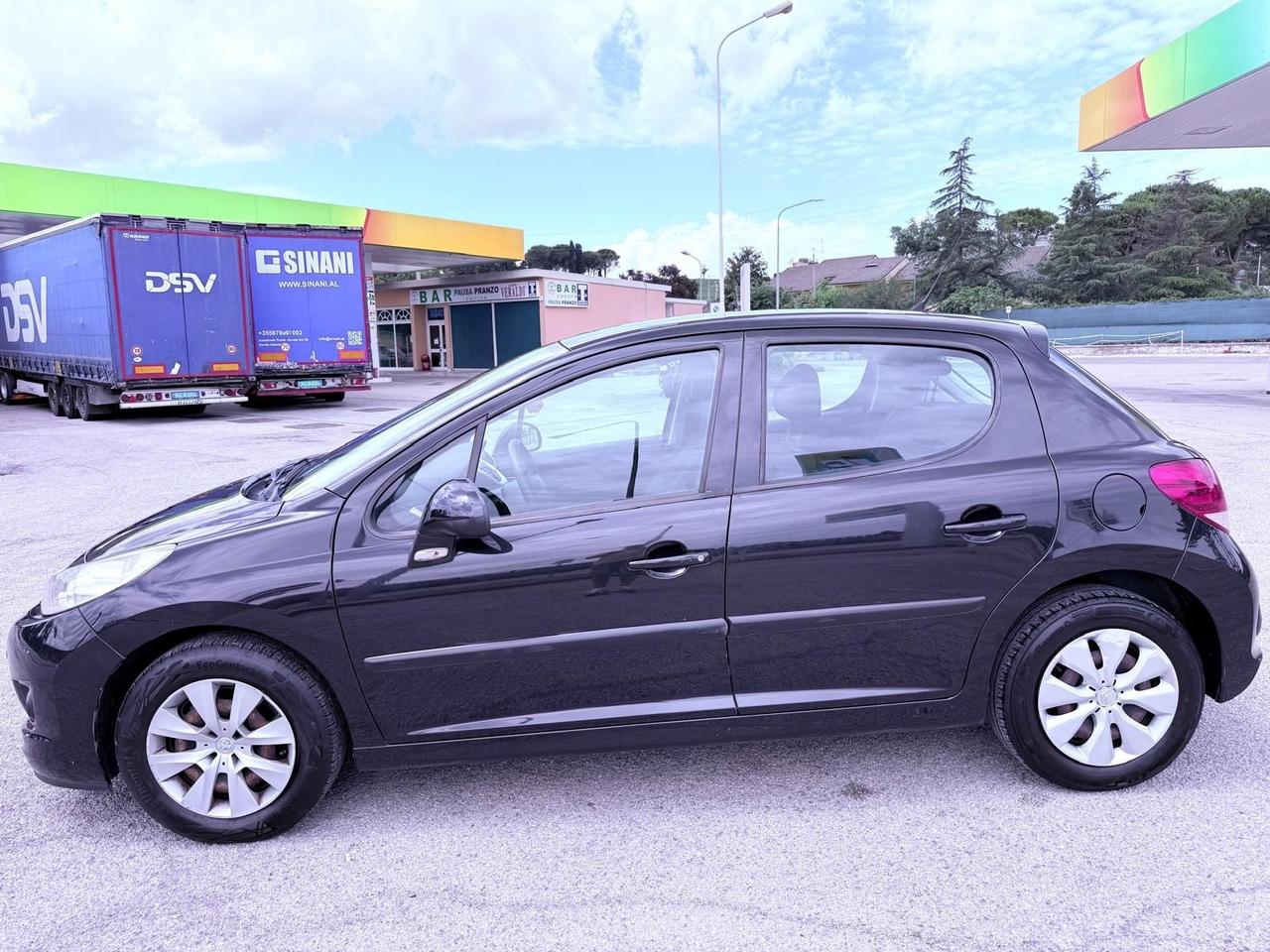 Peugeot 207 1.4 HDi 70CV FAP 5p. Ok neopatentati