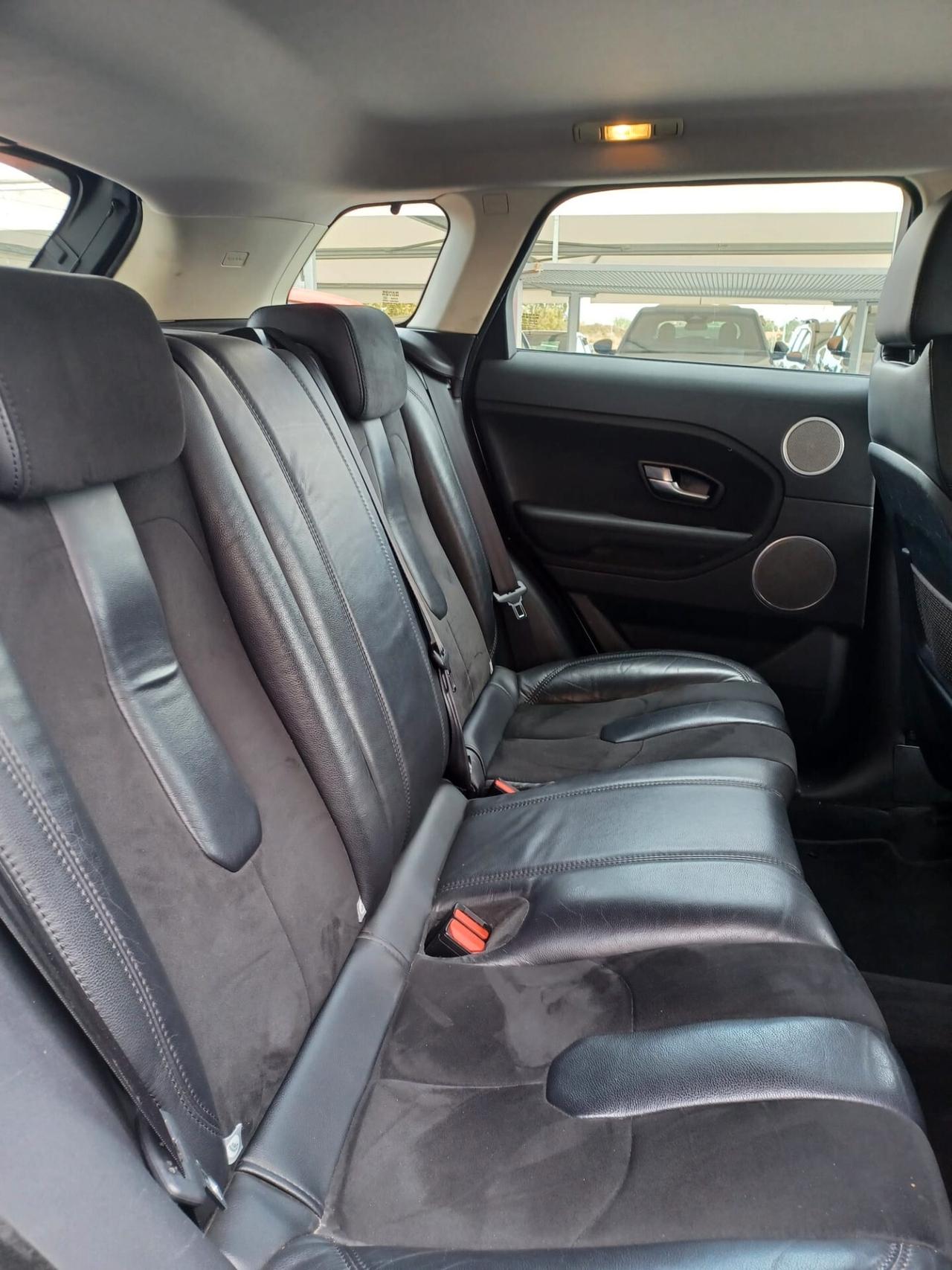 Land Rover Range Evoque 2.2 TD4 5p. Prestige