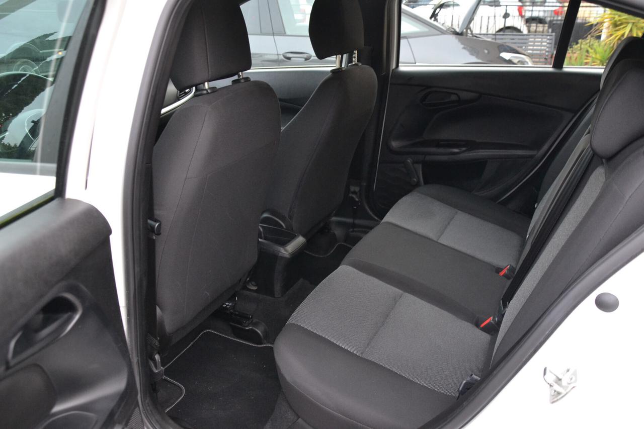 Fiat Tipo 1.3 MJT 95CV STREET NAVI+PDC+CRUISE+TEL+PACK BLACK