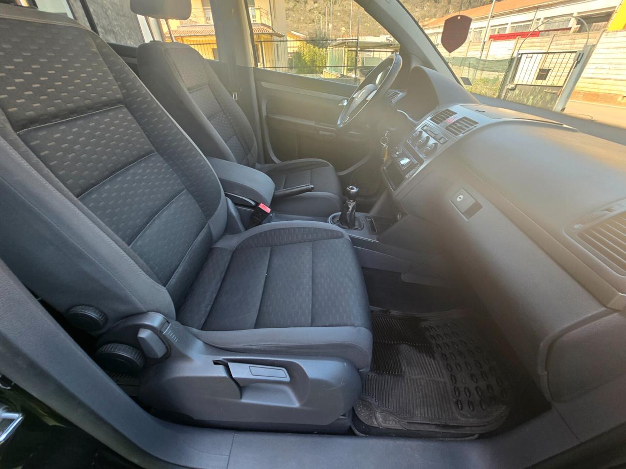 Volkswagen Touran 1.9 TDI 105CV 7POSTI -2009