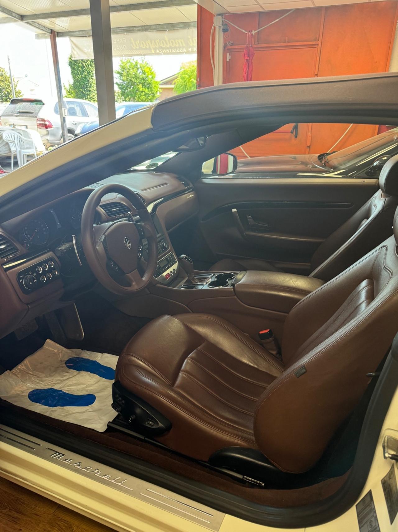 Maserati GranCabrio 4.7 V8 PERMUTE